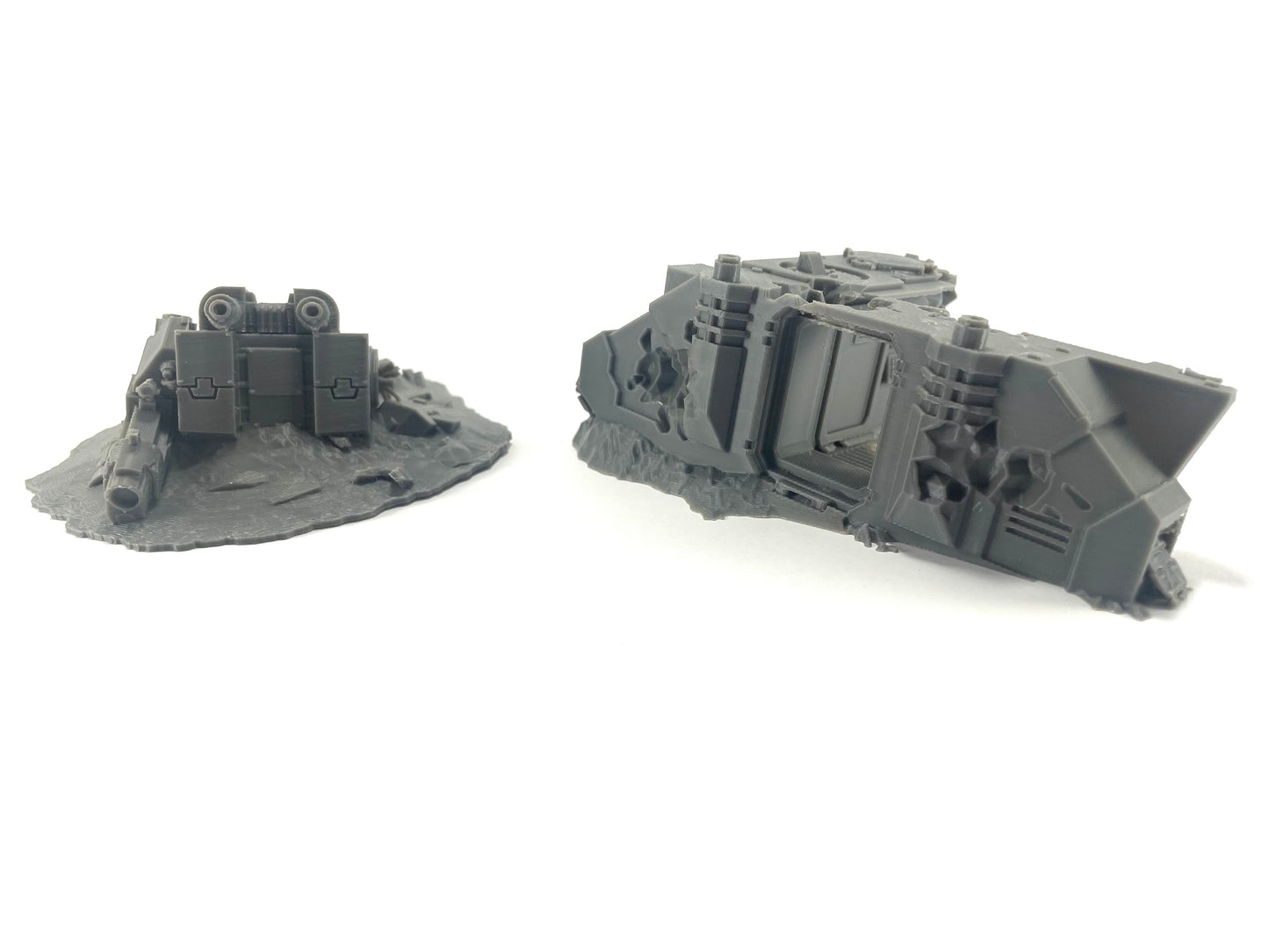 Rhino y Dreadnought destruidos